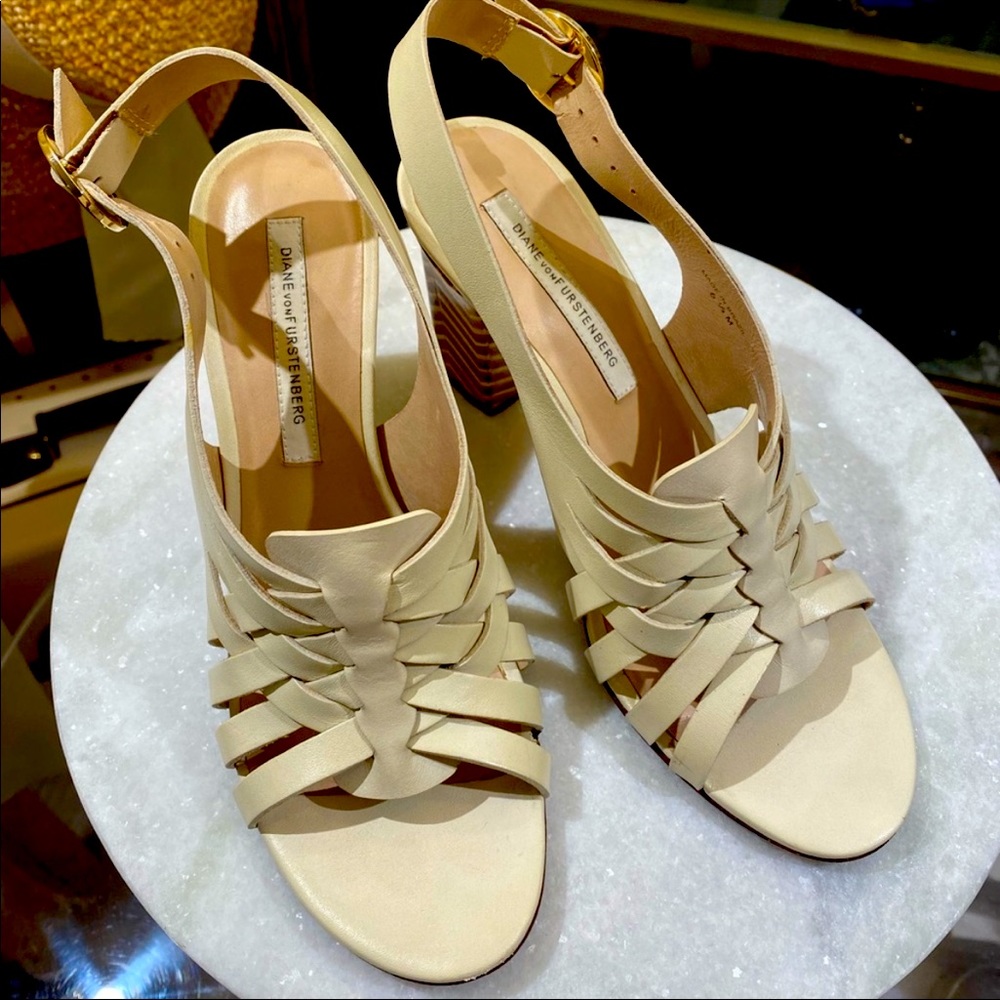 DVF Heels - Picture 7 of 11
